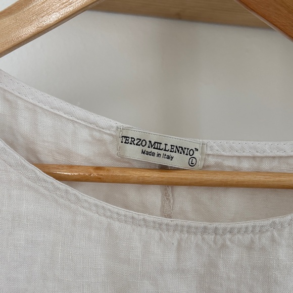 Linen Crop Top - Picture 2 of 6